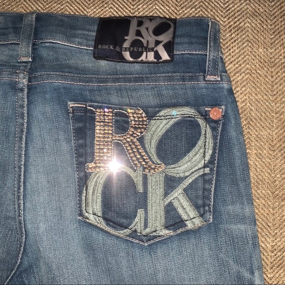 EUC Rock & Republic Bootcut Jeans Size 26. - Picture 5 of 9